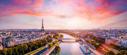 Франция сняла ограничения на выдачу туристических виз