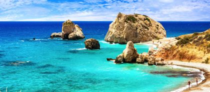 Кипр приостановил выдачу про-виз: что делать туристам