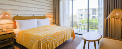 Обновлённые правила для гостиниц и авиаперевозчиков: что учитывать в командировках